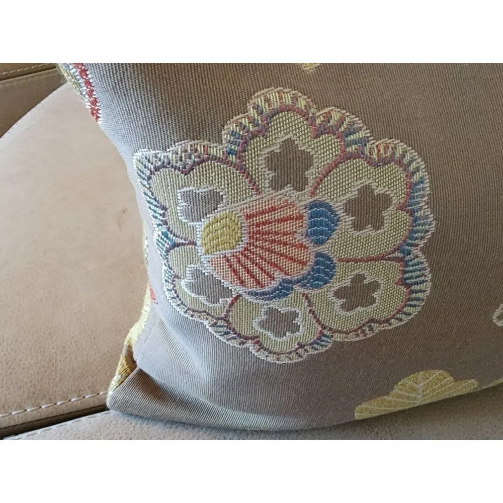 TRIO Kalin EMBROIDERED FLORAL Zippered Throw Pillow Cover 2/20x20 & 10x18 Lumbar